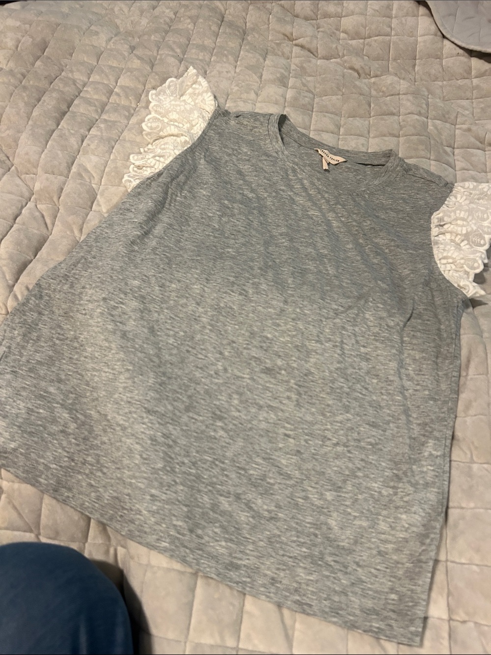 Rebecca Taylor Heather Gray Tee with White Lace Cap Sleeves